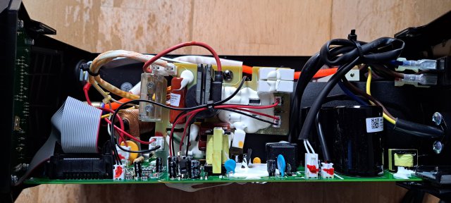 Kliknutm zavete toto okno