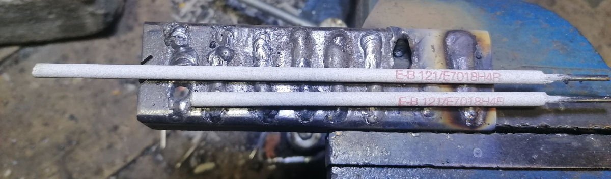 Kliknut�m zav�ete toto okno