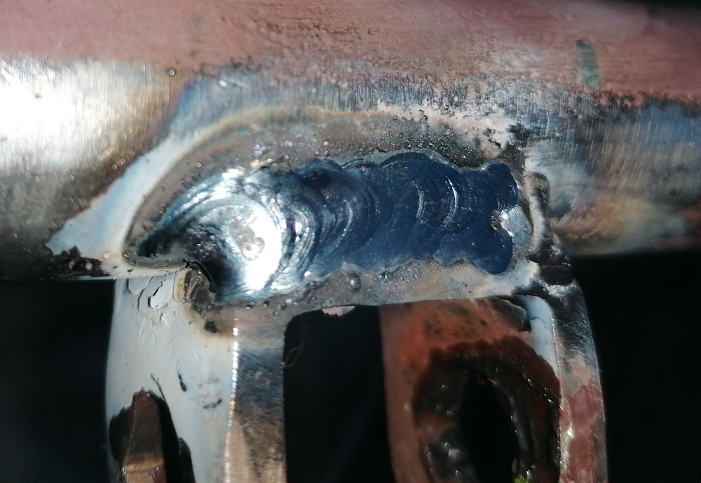 Kliknut�m zav�ete toto okno